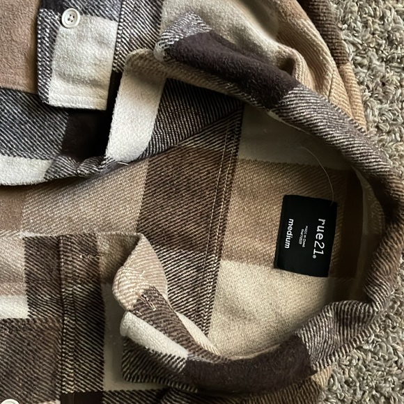 Flannel - Picture 2 of 3